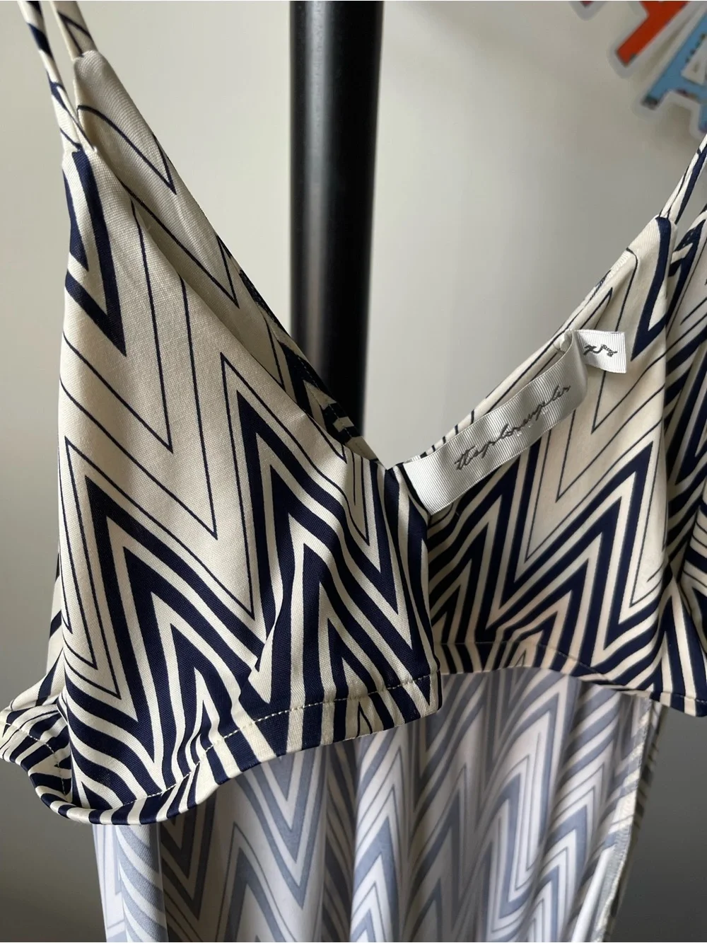TBAGS LOS ANGELES Chevron Zigzag Pattern V Neckline Spaghetti Straps Maxi Dress